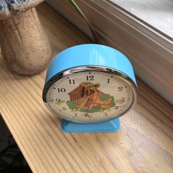 Vintage Walt Disney Bayard France Mechanical Alarm Clock Pluto Blue - Picture 2 of 4